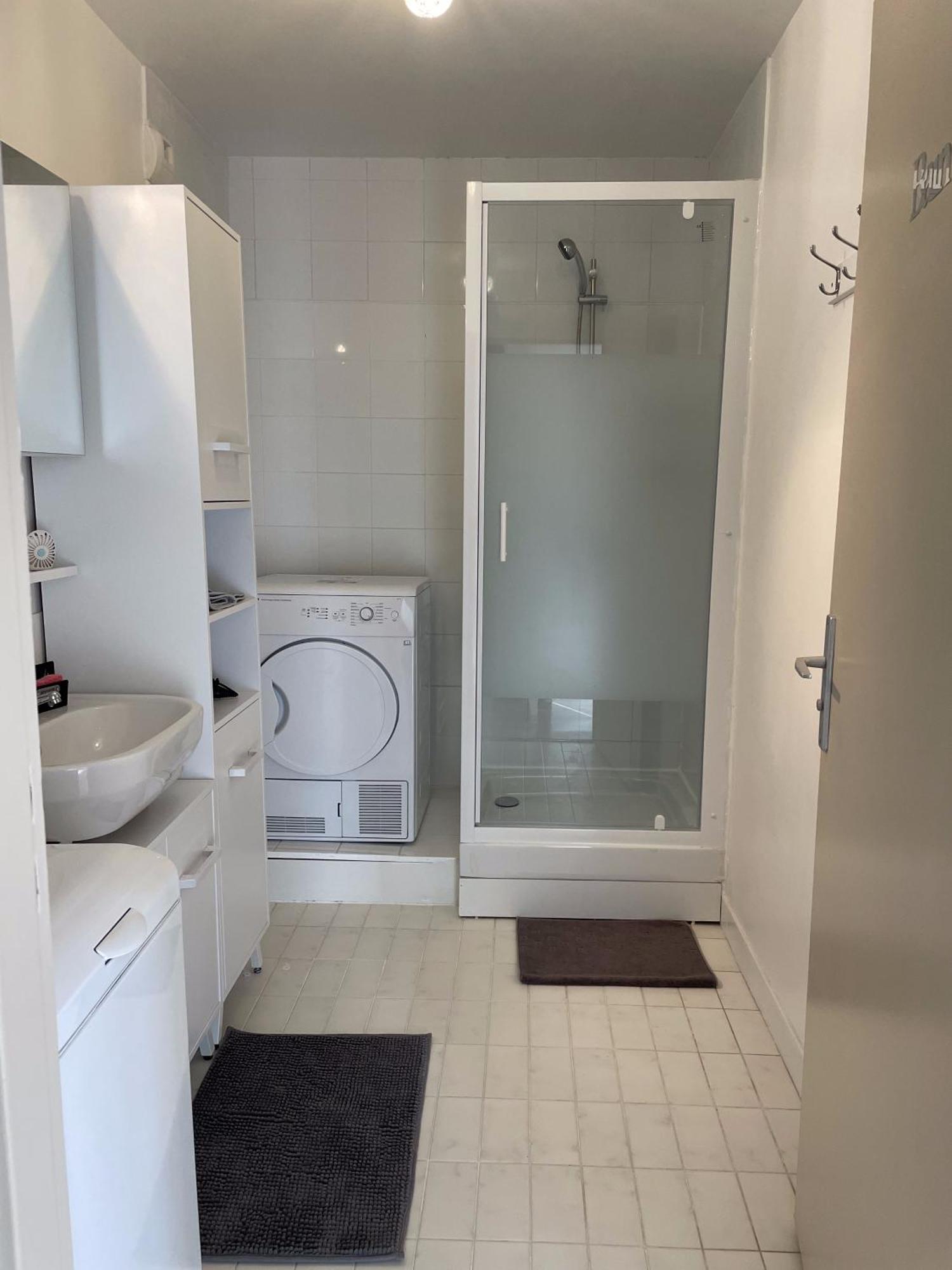 Ferienwohnung F3 Cosy A Cergy A 10 Minutes De La Gare Cergy Prefecture Et Proche Essec Exterior foto